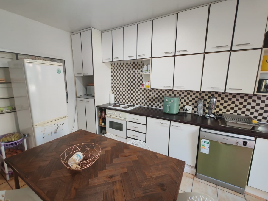 2 Bedroom Property for Sale in South End Eastern Cape